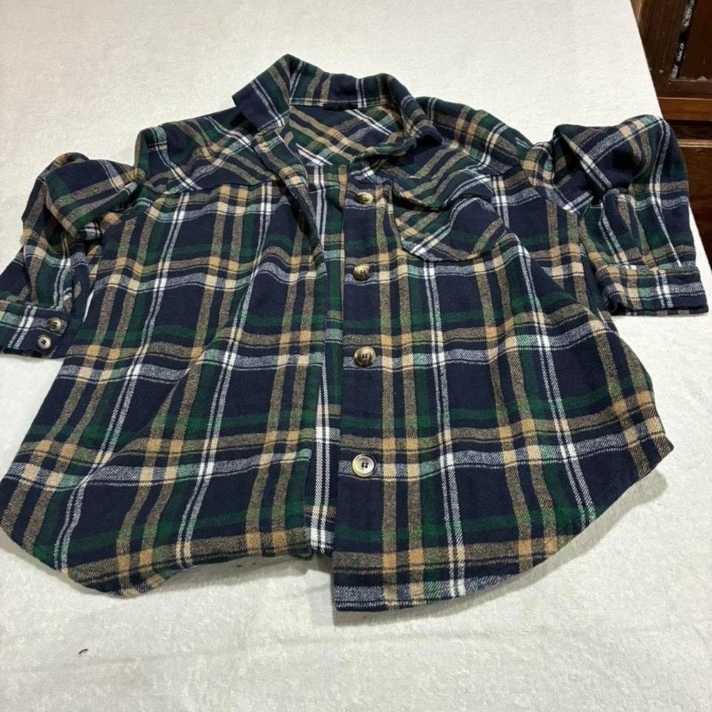 AKAIR green blue plaid button up shirt long sleeve women size small.SKU71
